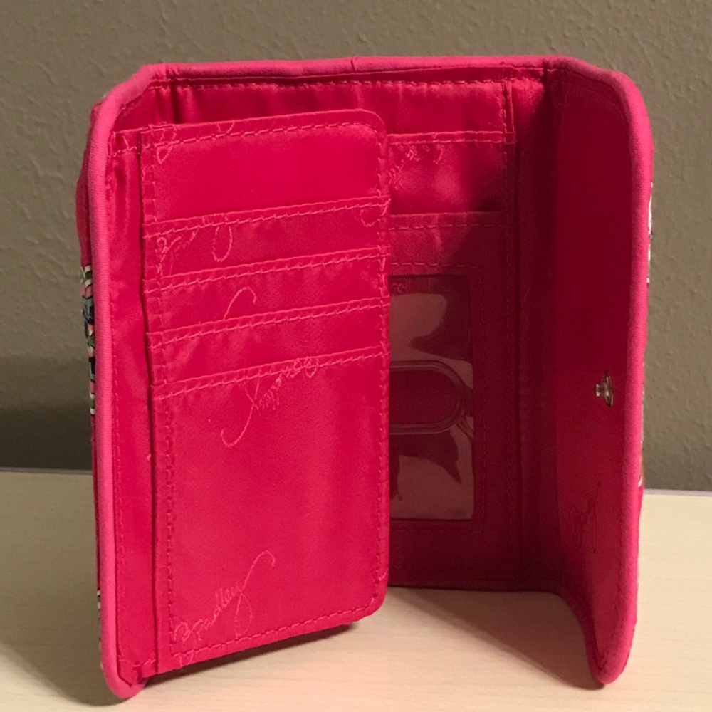 Vera Bradley Euro Wallet in Pink Swirls Flowers - Picture 7 of 7